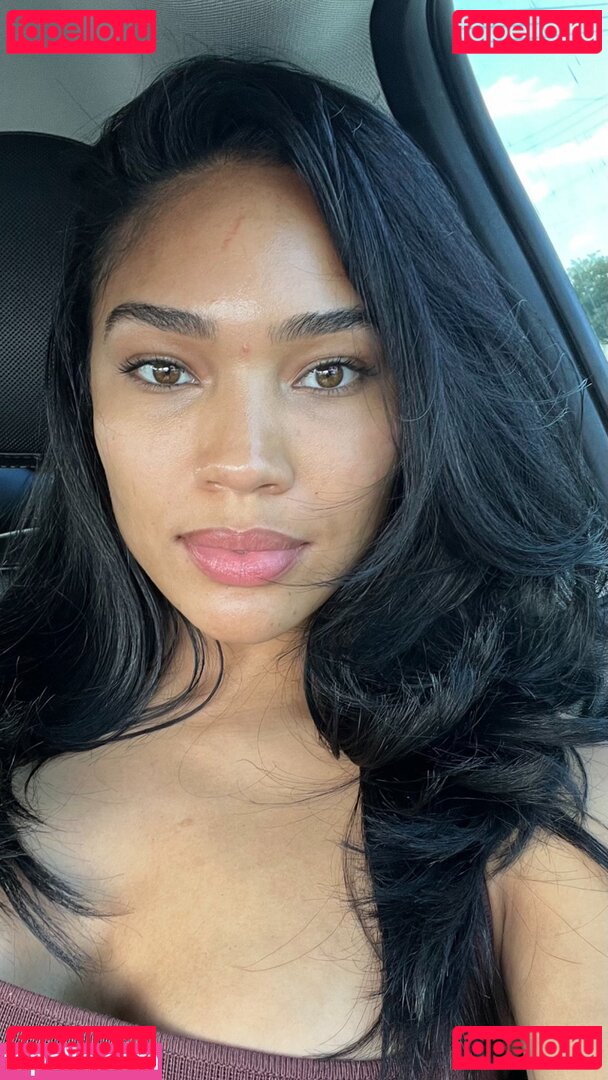 Cuban Link Nude Onlyfans Photo 48