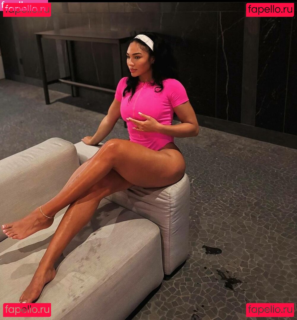 Cuban Link Nude Onlyfans Photo 29