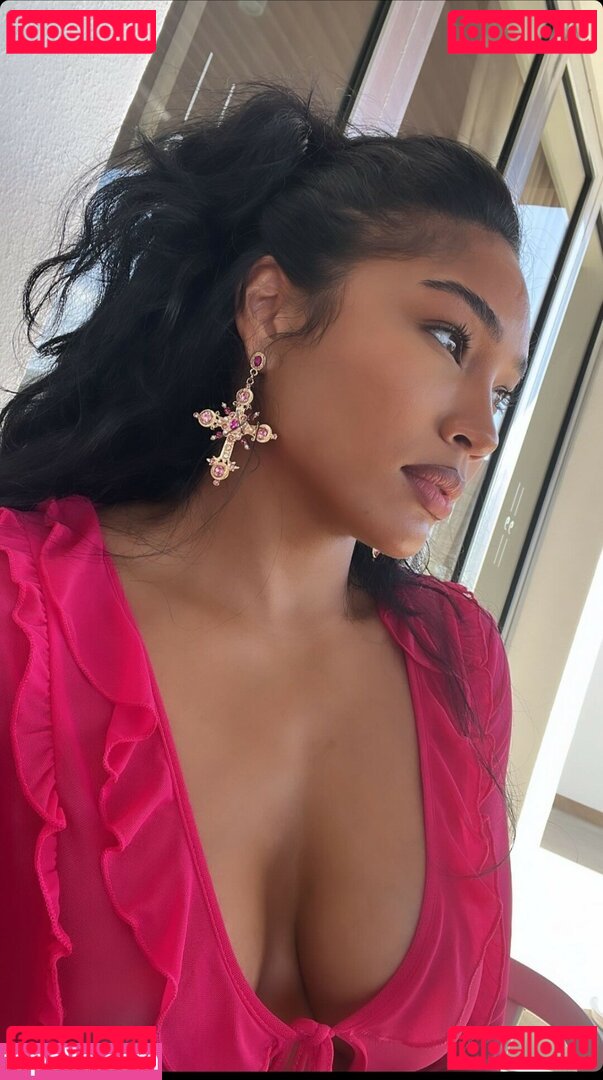 Cuban Link Nude Onlyfans Photo 24