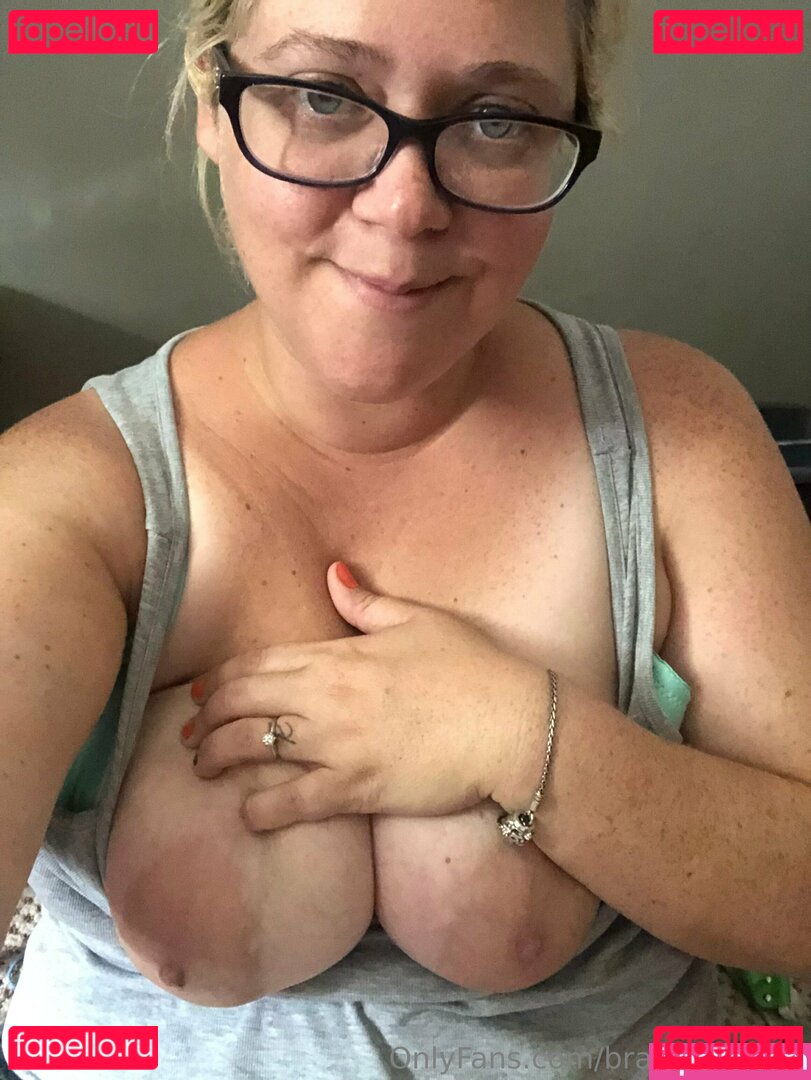 bratty_britt18 Nude Onlyfans Photo 37
