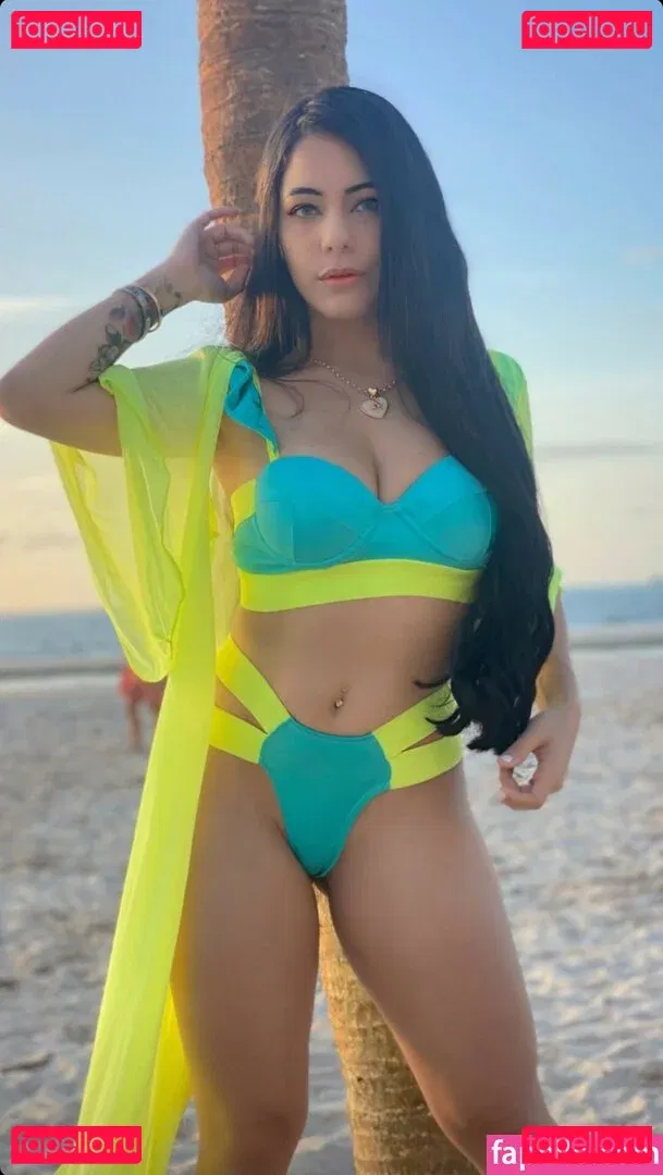 Raissa Gamazo Onlyfans Photo Gallery 