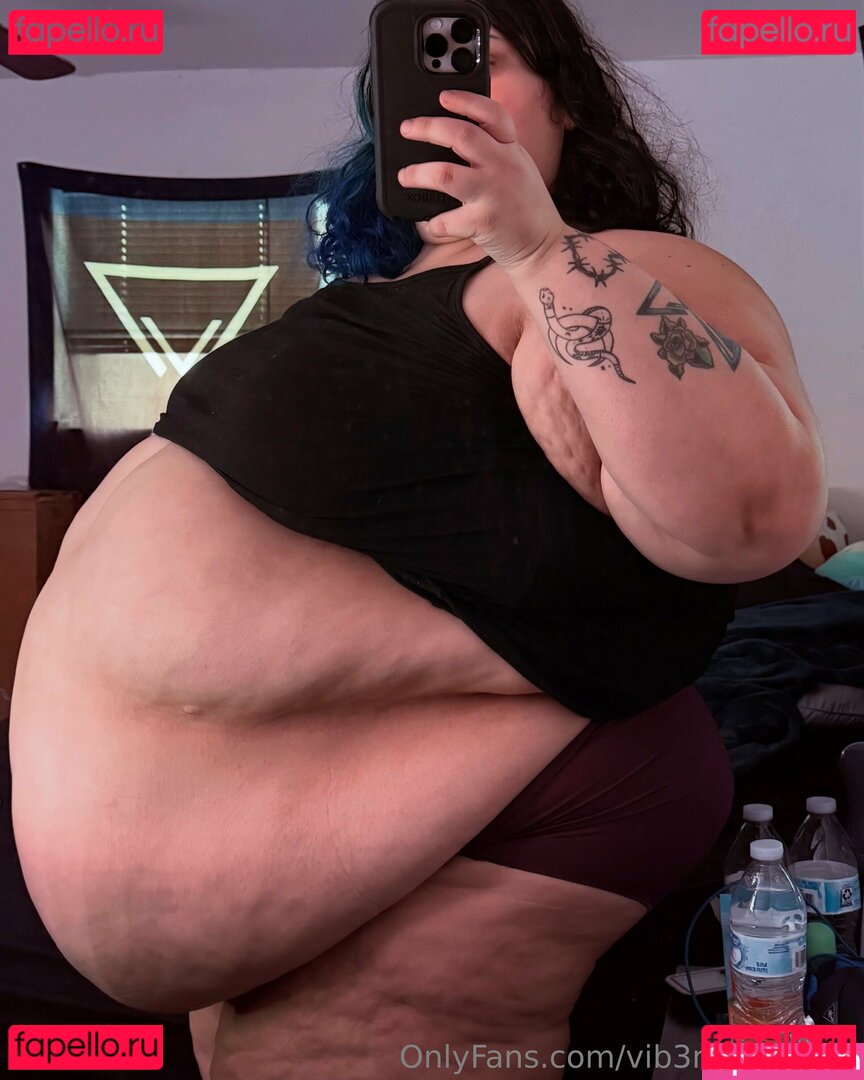 vib3rantxviolet Nude Onlyfans Photo 5