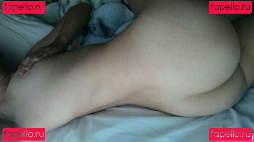 Yourfavbooty Nude Onlyfans Photo 9