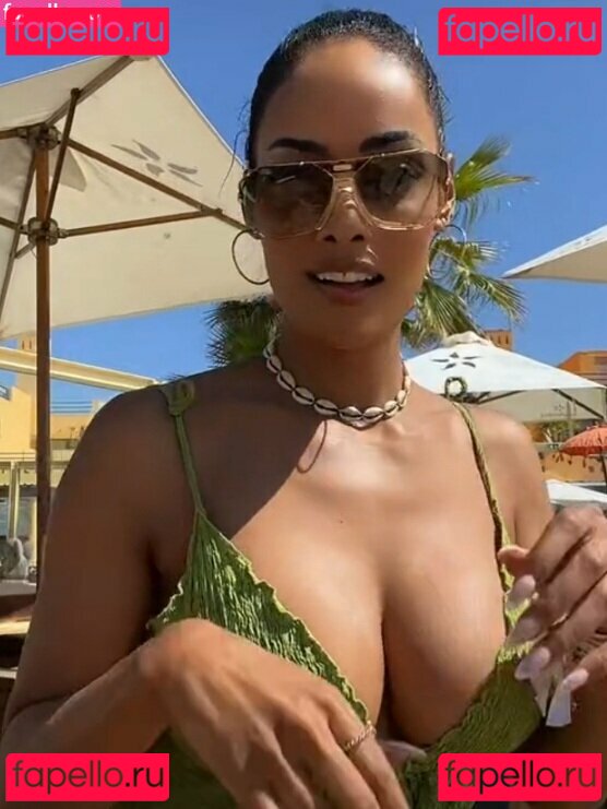 Micaela Reis Nude Onlyfans Photo 22