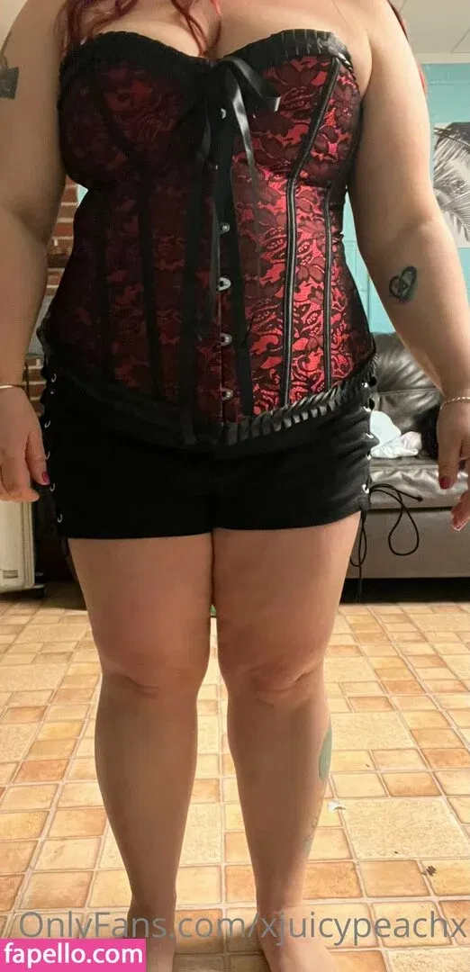 xjuicypeachx Onlyfans Photo Gallery 