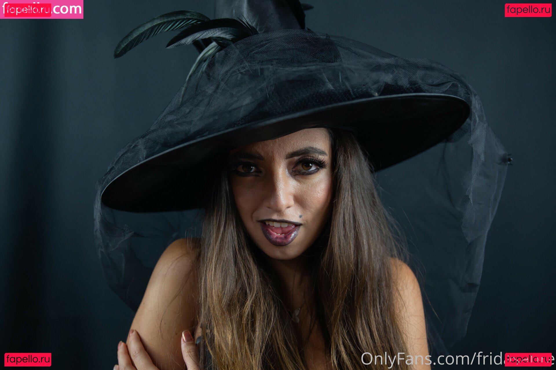Frida Sante Nude Onlyfans Photo 22