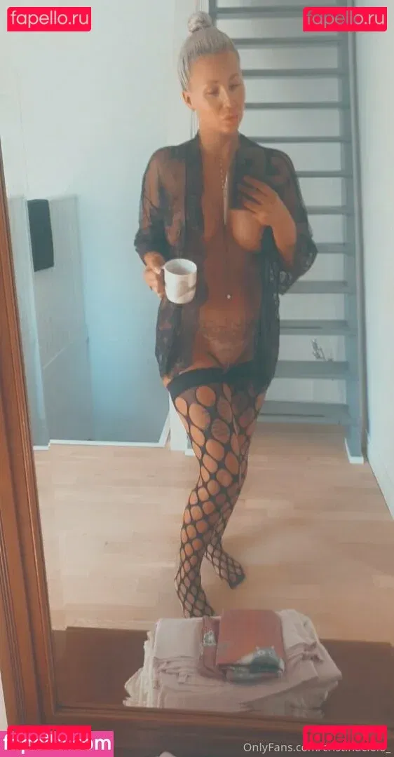 cristinacielo_ Onlyfans Photo Gallery 