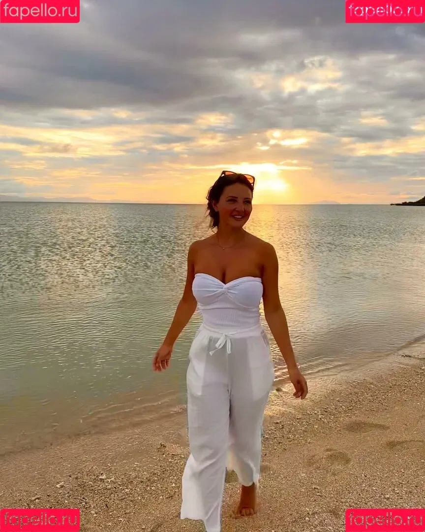 aliceiloves Onlyfans Photo Gallery 