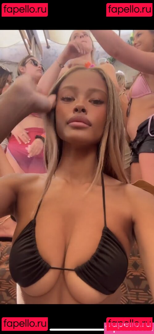 Vinetrria Vinetria Nude Onlyfans Photo 31