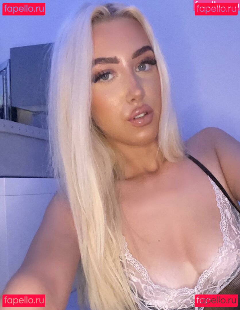Kirstm Nude Onlyfans Photo 8