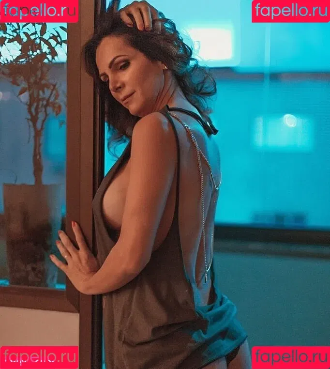 Fabi Laranjeira Onlyfans Photo Gallery 