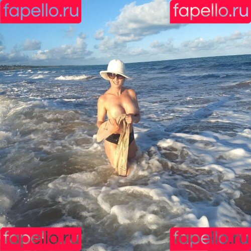 Fabi Laranjeira Nude Onlyfans Photo 442
