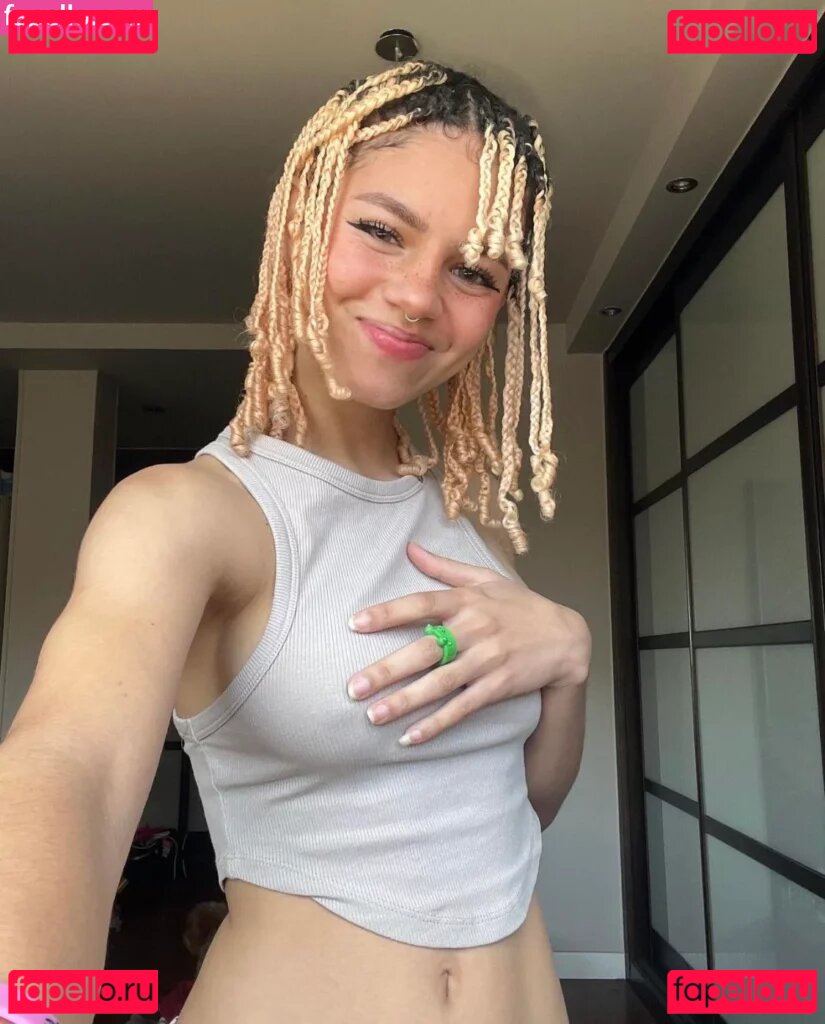 Larissa Kimberlly Nude Onlyfans Photo 5