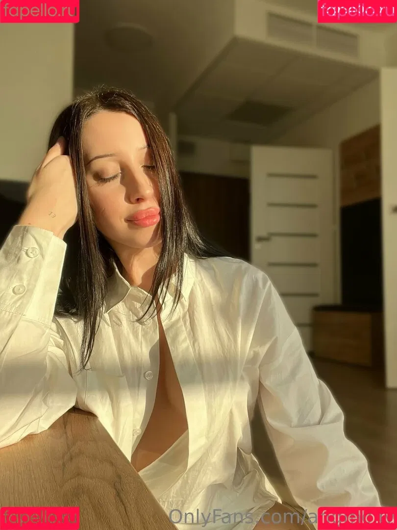 sultrymolly Onlyfans Photo Gallery 