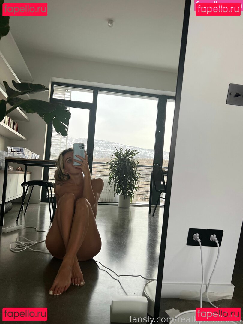 misskatrinaa Nude Onlyfans Photo 33