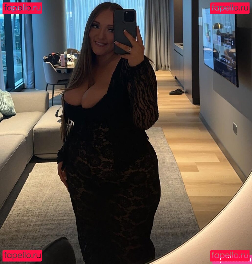 Danielle A Nude Onlyfans Photo 31