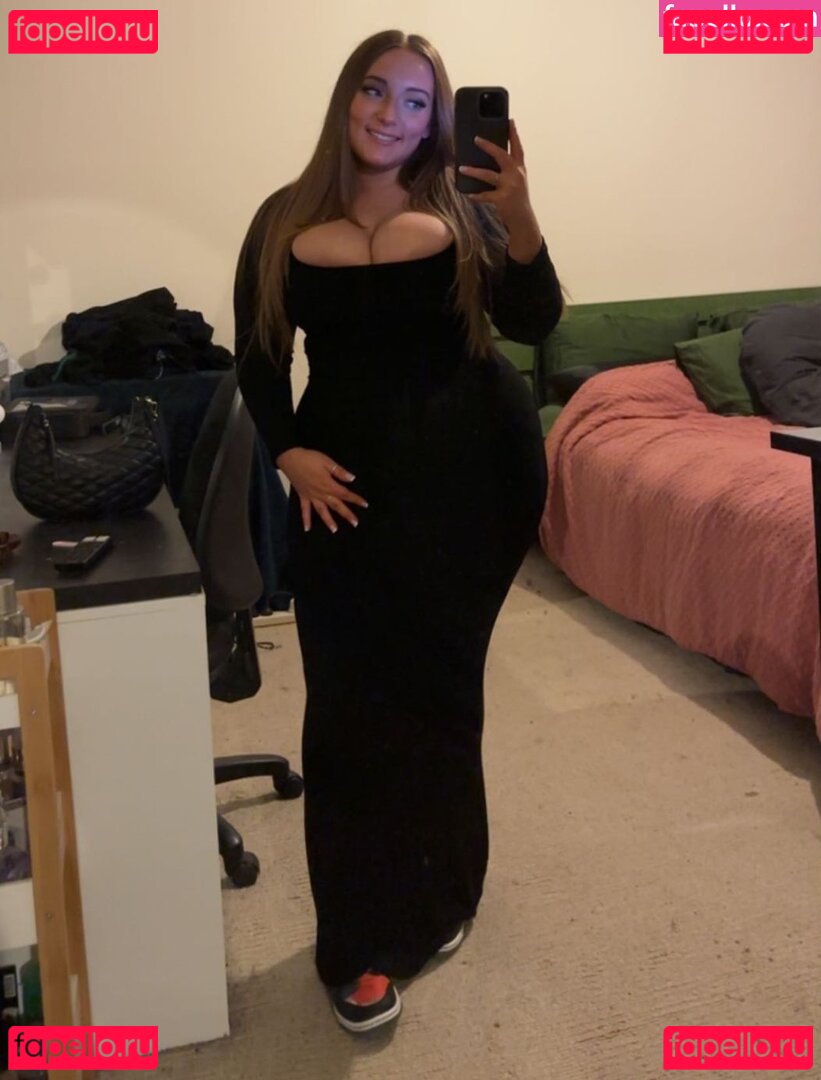 Danielle A Nude Onlyfans Photo 4