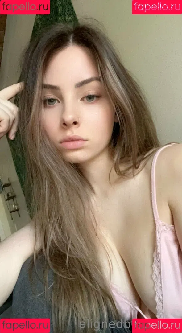 alignedbyjuniper Onlyfans Photo Gallery 
