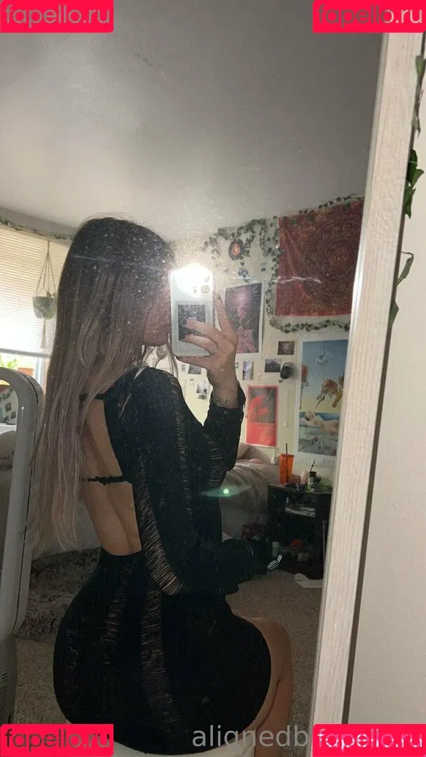 alignedbyjuniper Onlyfans Photo Gallery 