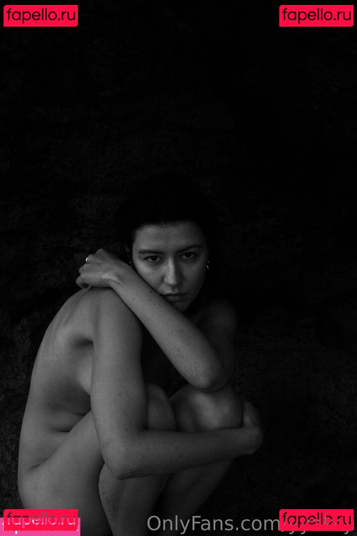 yyakoji Nude Onlyfans Photo 12