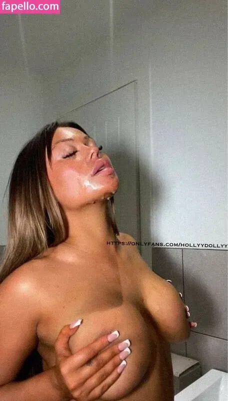 Hollyydollyy Onlyfans Photo Gallery 