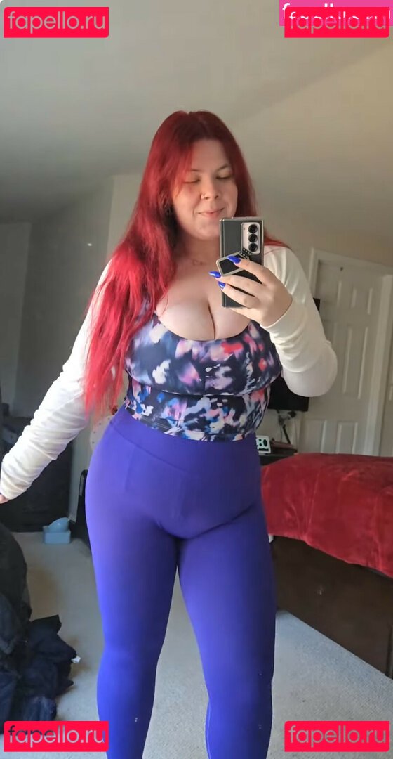 crimsoncurves9 Nude Onlyfans Photo 42