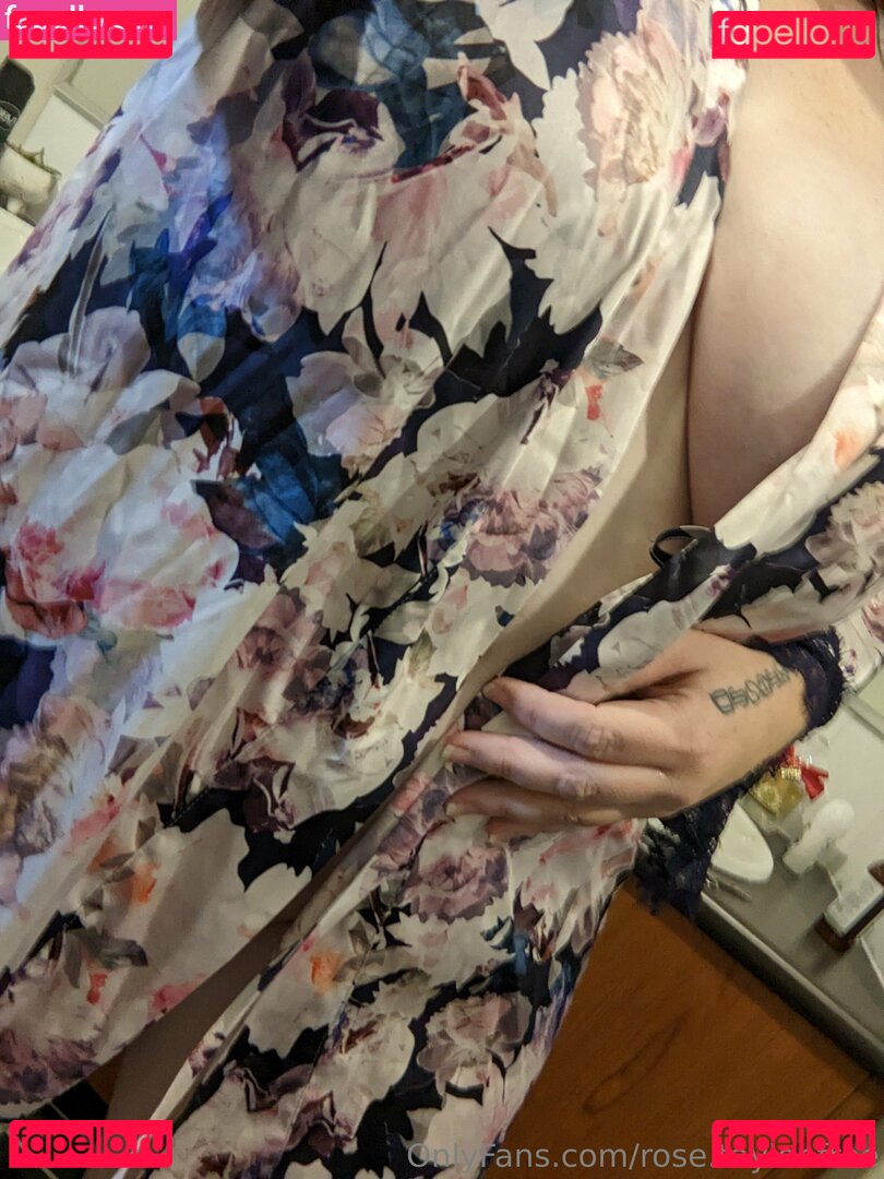rose.taylor.free Nude Onlyfans Photo 5