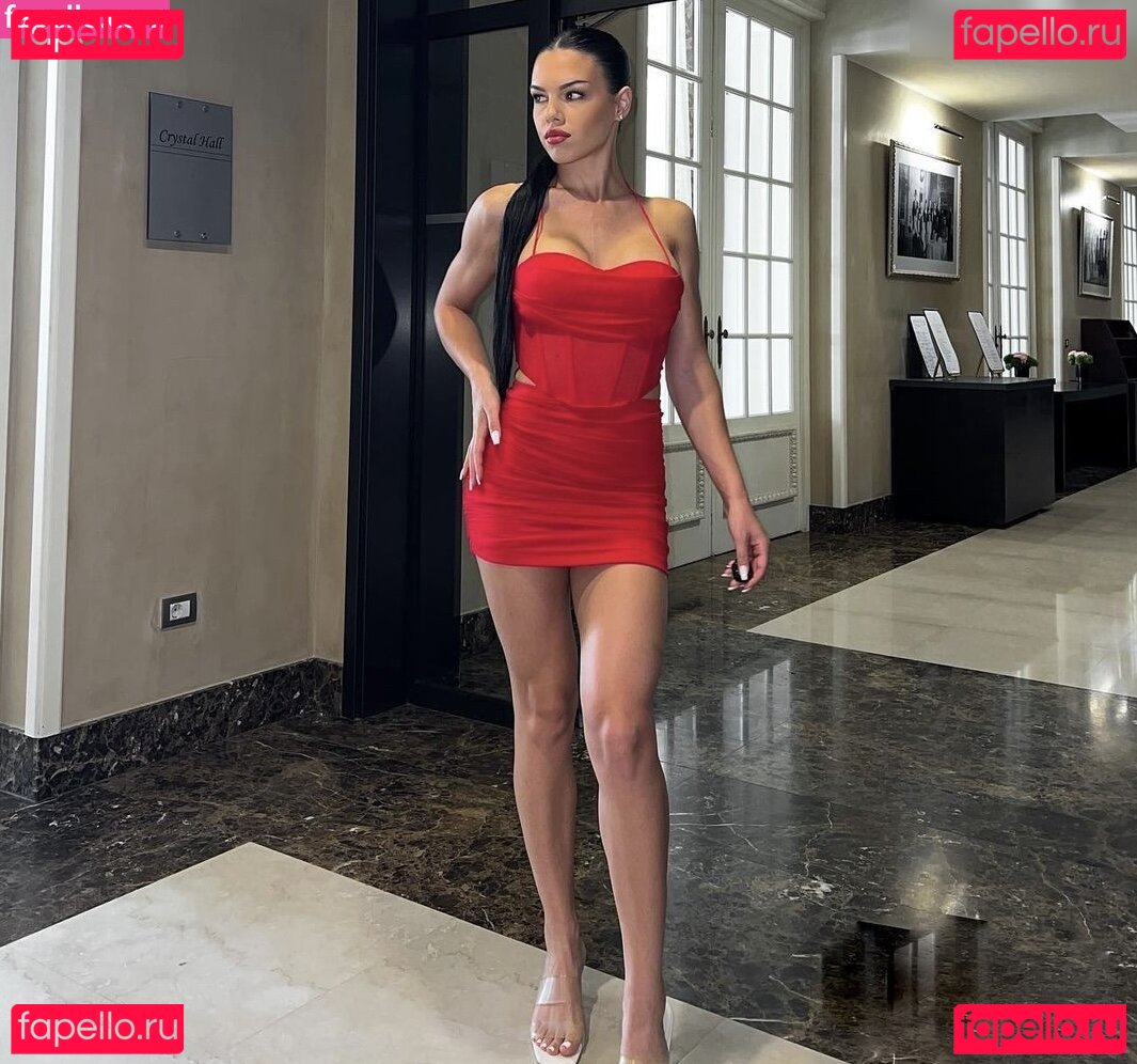 Hana Lovic Nude Onlyfans Photo 49