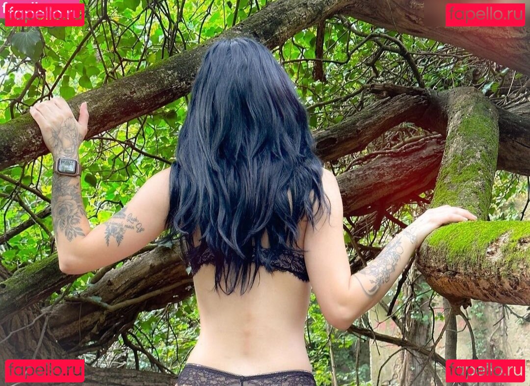 Melcamora Nude Onlyfans Photo 35