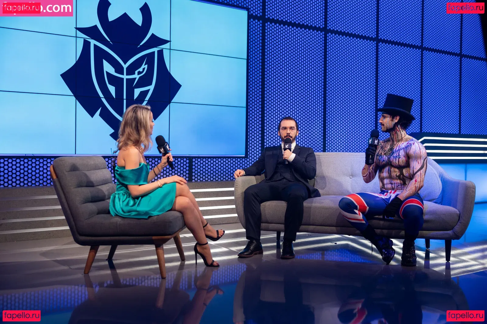 Laure Valée Onlyfans Photo Gallery 