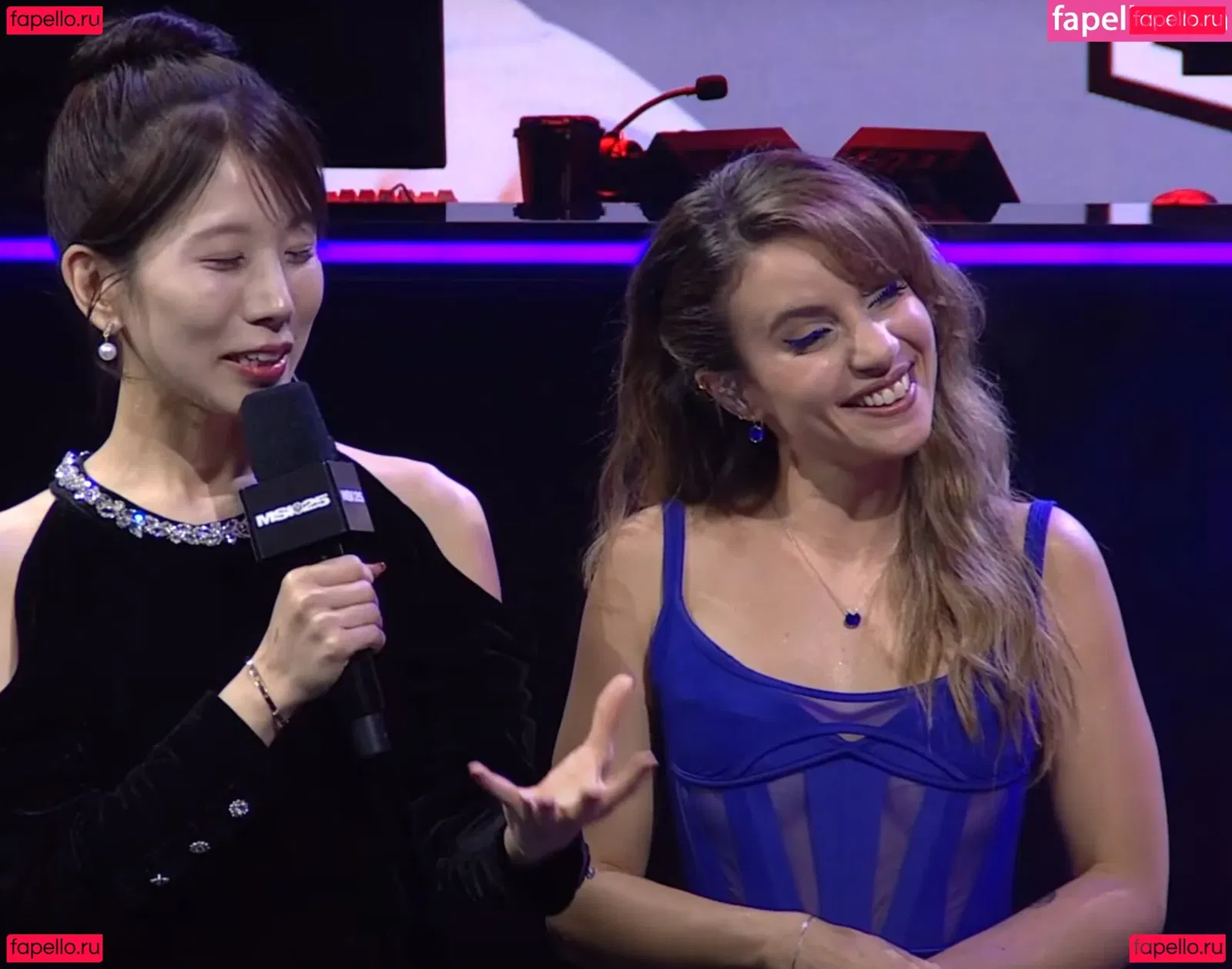 Laure Valée Onlyfans Photo Gallery 