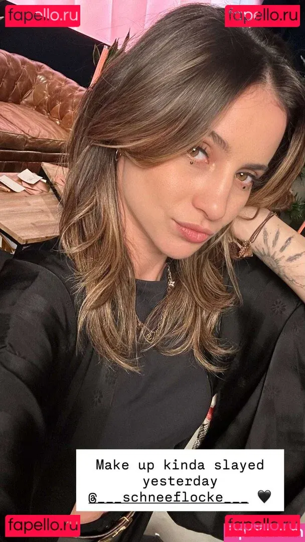 Laure Valée Onlyfans Photo Gallery 