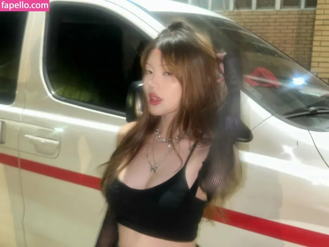 tripppollen Onlyfans Photo Gallery 