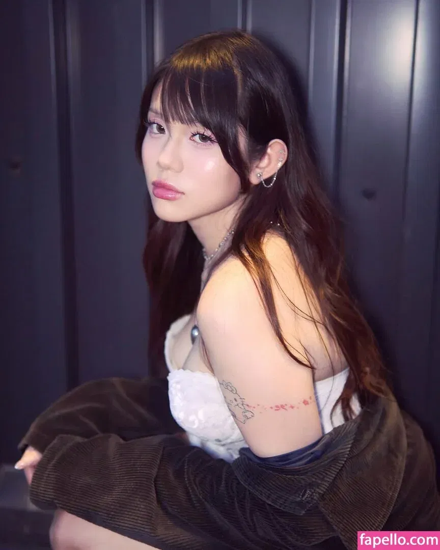 tripppollen Onlyfans Photo Gallery 