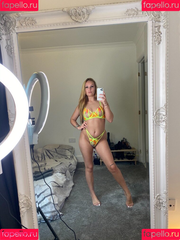 Misstakennn Onlyfans Photo Gallery 