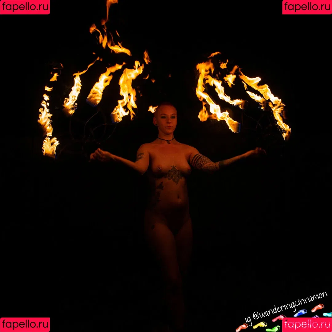 wanderingcinnamon2 Onlyfans Photo Gallery 
