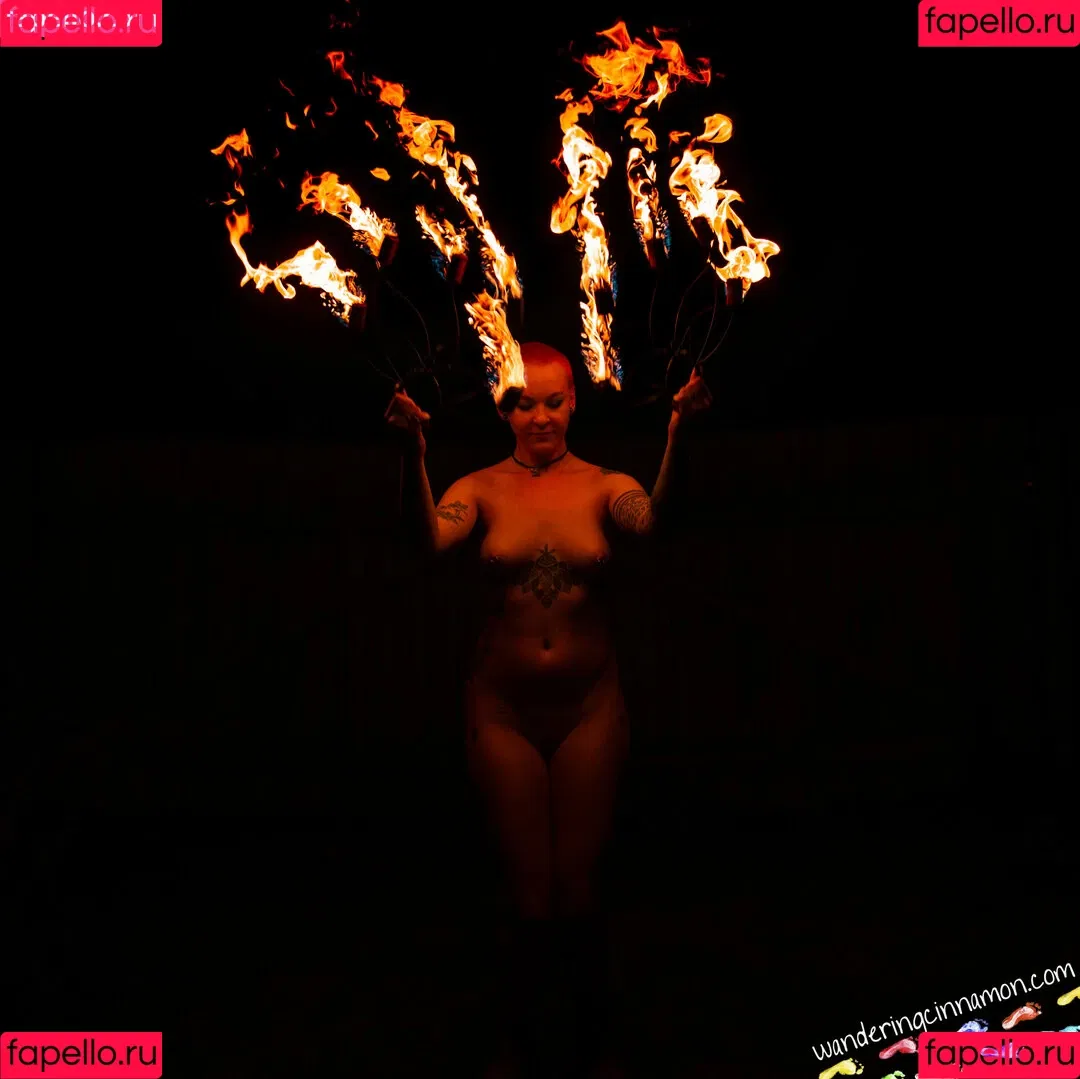 wanderingcinnamon2 Onlyfans Photo Gallery 