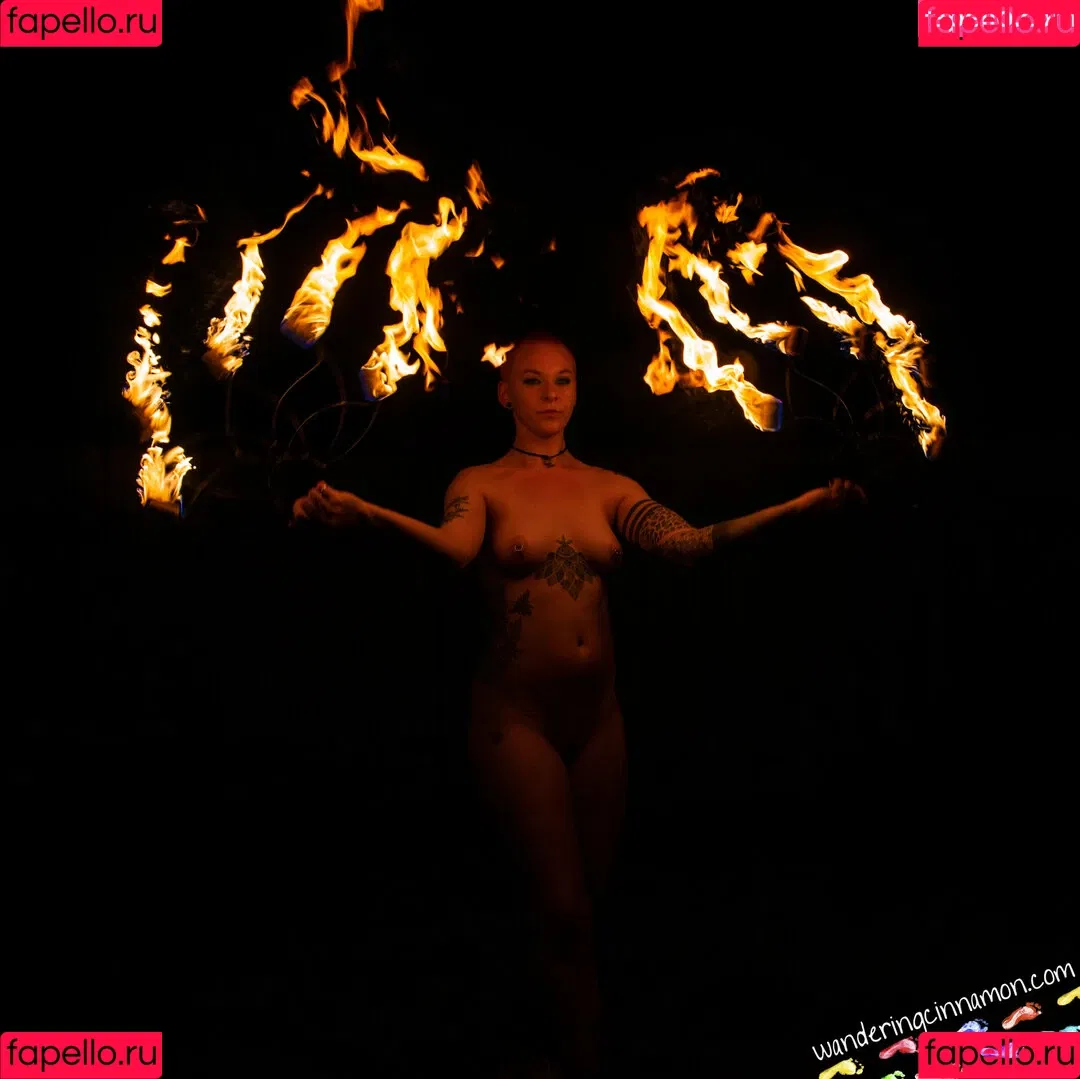 wanderingcinnamon2 Onlyfans Photo Gallery 