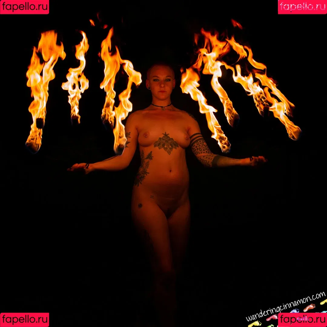 wanderingcinnamon2 Onlyfans Photo Gallery 