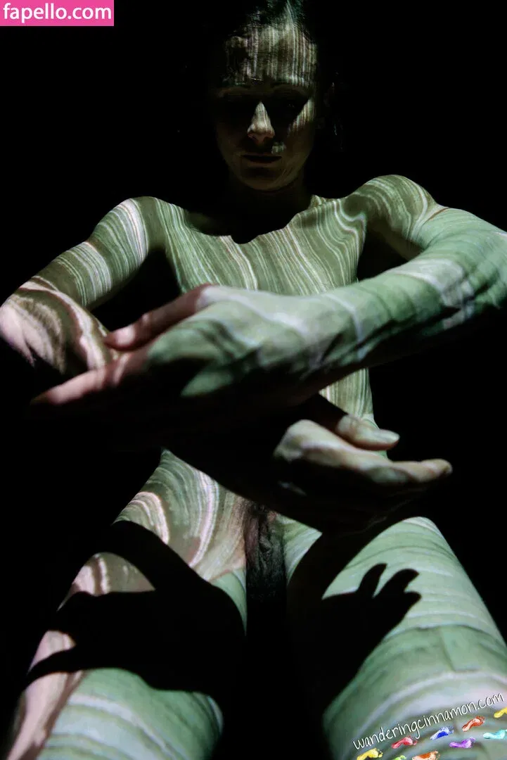 wanderingcinnamon2 Onlyfans Photo Gallery 