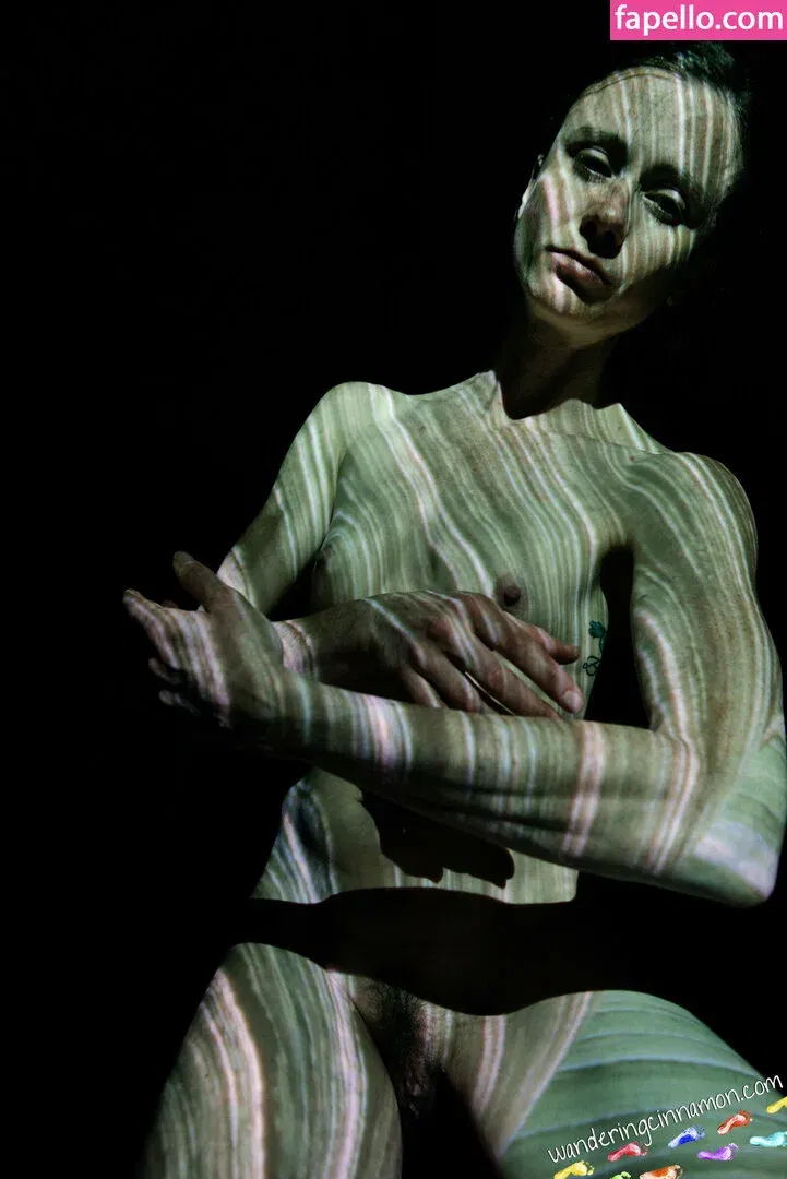 wanderingcinnamon2 Onlyfans Photo Gallery 