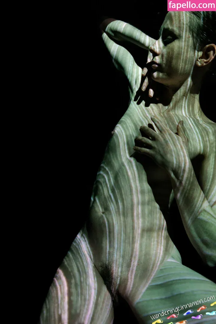 wanderingcinnamon2 Onlyfans Photo Gallery 