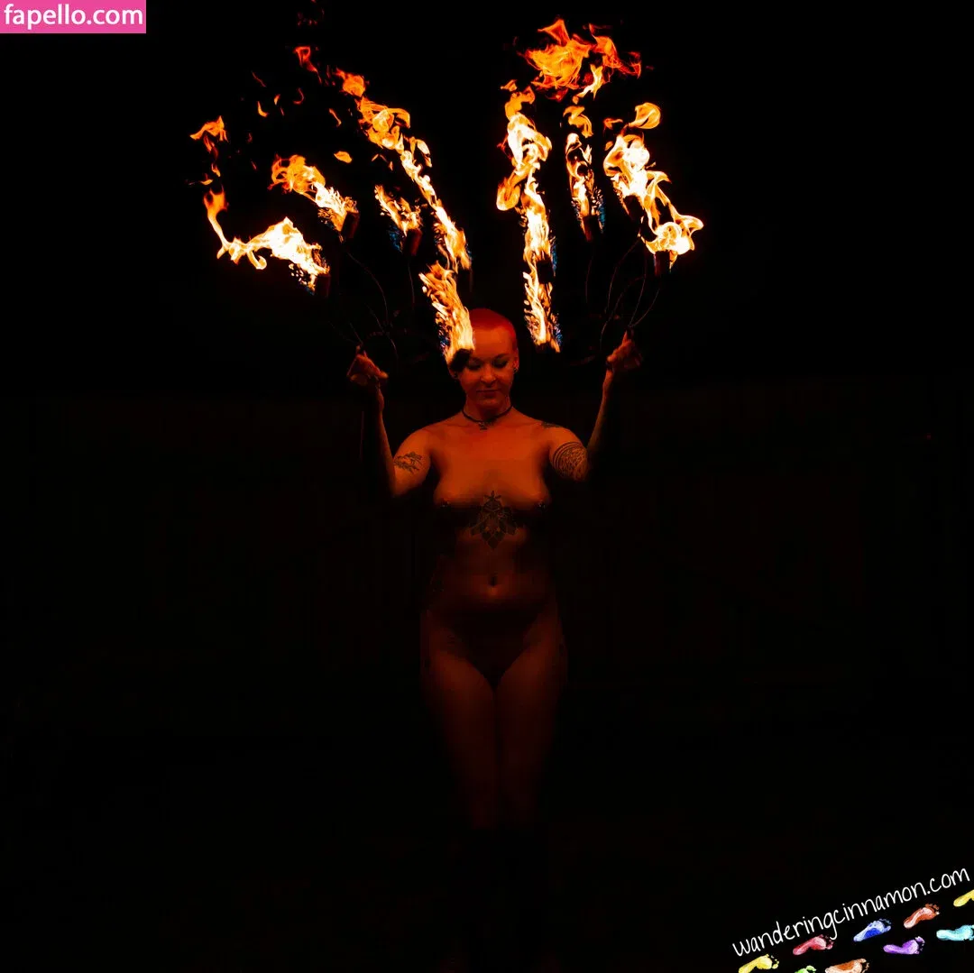 wanderingcinnamon2 Onlyfans Photo Gallery 