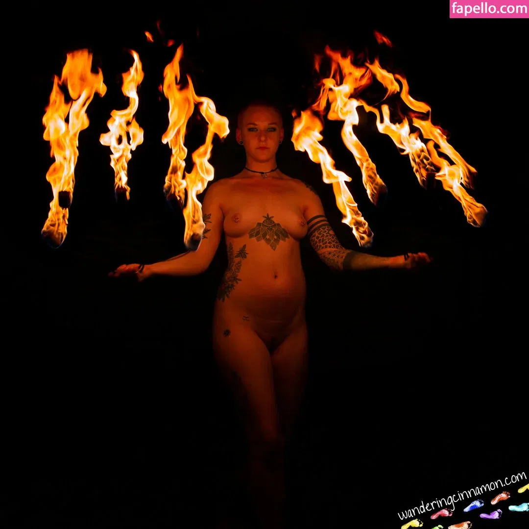 wanderingcinnamon2 Onlyfans Photo Gallery 