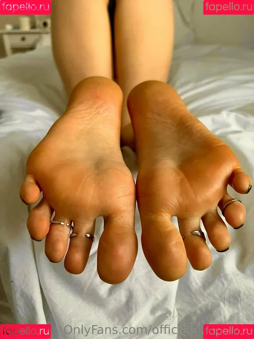 officialfeetforfun Onlyfans Photo Gallery 