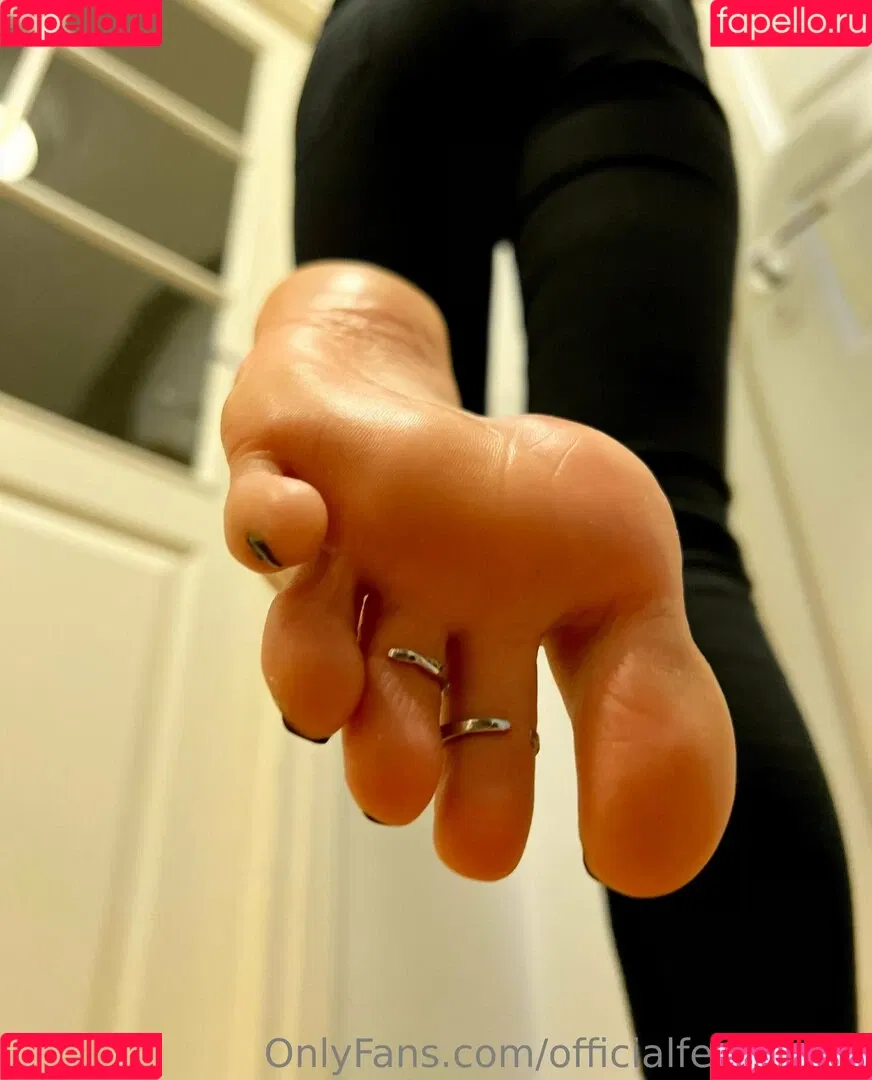 officialfeetforfun Onlyfans Photo Gallery 