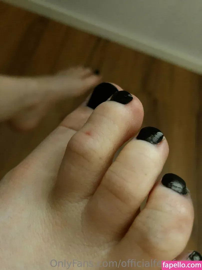 officialfeetforfun Onlyfans Photo Gallery 