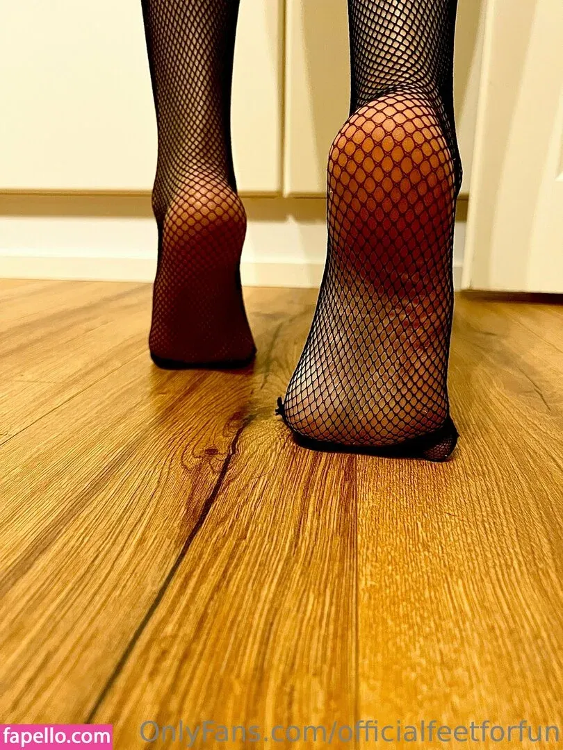 officialfeetforfun Onlyfans Photo Gallery 