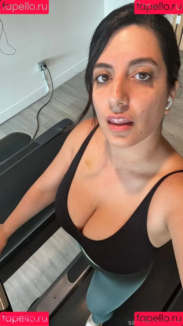 Sarah Arabic Onlyfans Photo Gallery 
