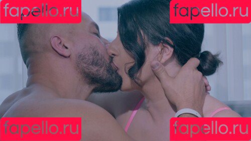 Sarah Arabic Onlyfans Photo Gallery 